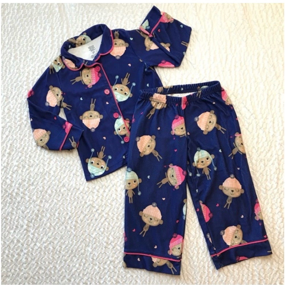 Girl’s Carter's Blue and Pink Pajama Set with Playful Design Size 2T